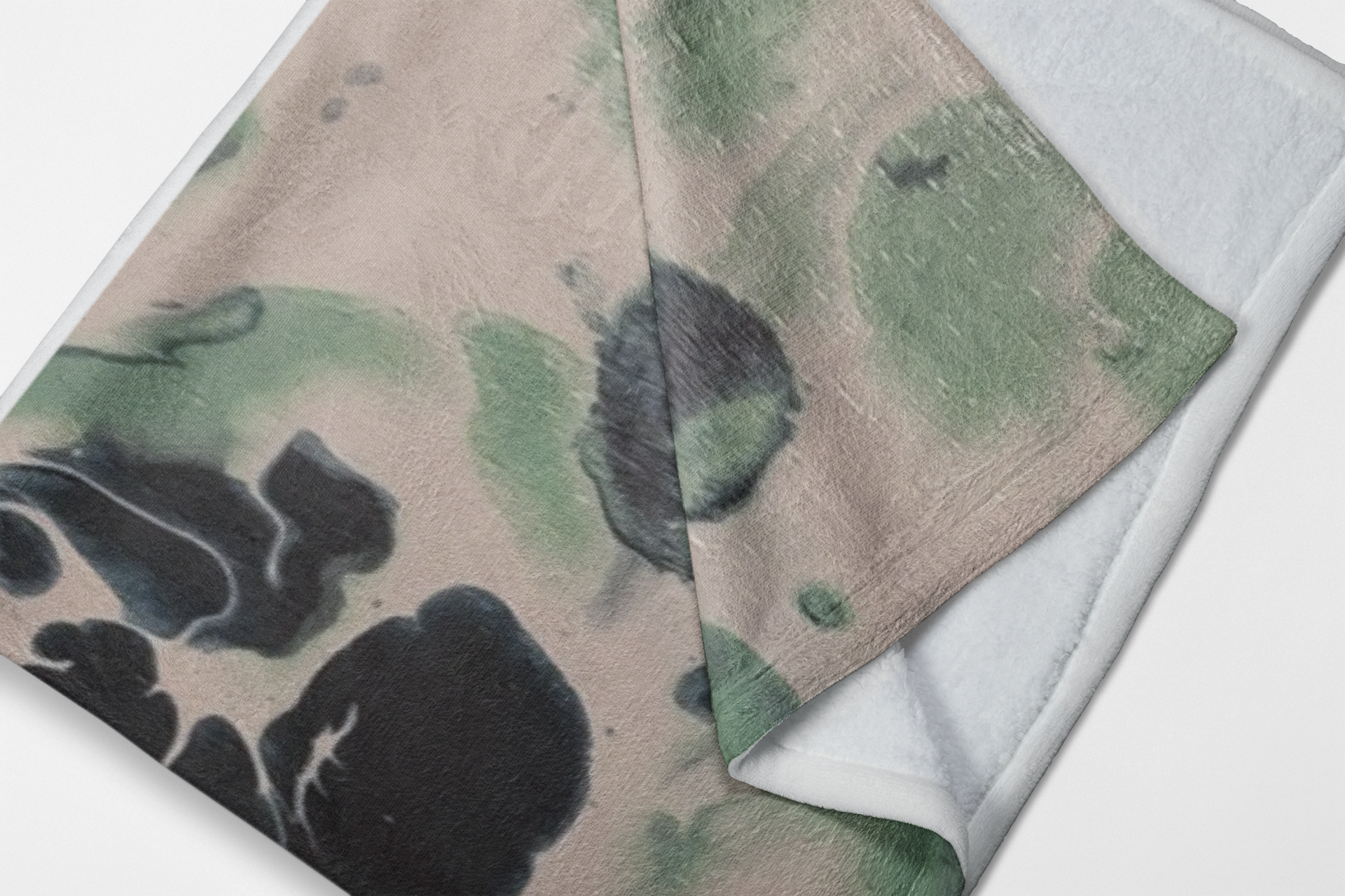 Wonderland Winter Sherpa Blanket — Cozy Holiday Throw